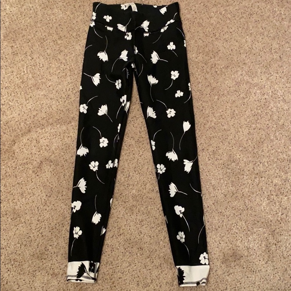 fabletics printed leggings!